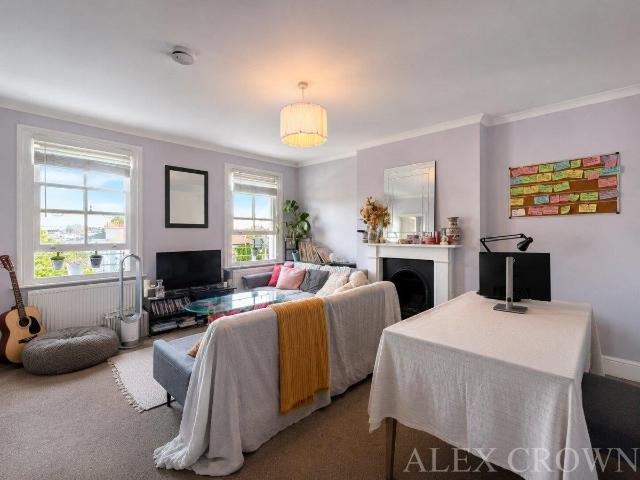 3 Bedroom Flat To Let