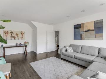 3 Bedroom Flat To Let