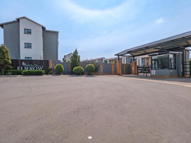 3 Bedroom Flat To Let in Homes Haven