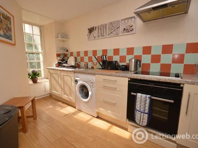 3 Bedroom Flat to Rent at Edinburgh/City Centre, Edinburgh, Old Town