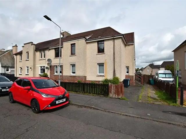 3 Bedroom Flat To Rent In Motherwell Road, Bellshill, North Lanarkshire, ML4