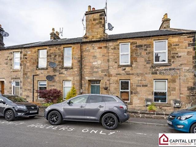 3 Bedroom Flat To Rent In Nelson Place, Stirling Town, Stirling, FK7