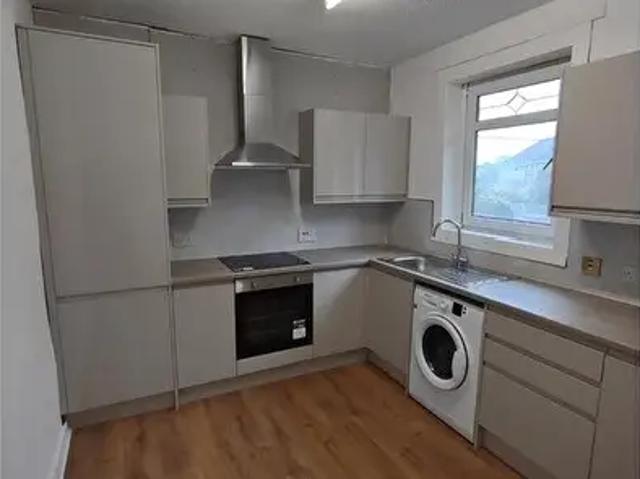 3 Bedroom Flat To Rent In Newlands St, Coatbridge, ML5