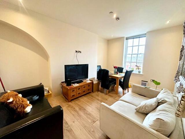 3 Bedroom Flat To Rent In Oxford Street, Nottingham, NG1