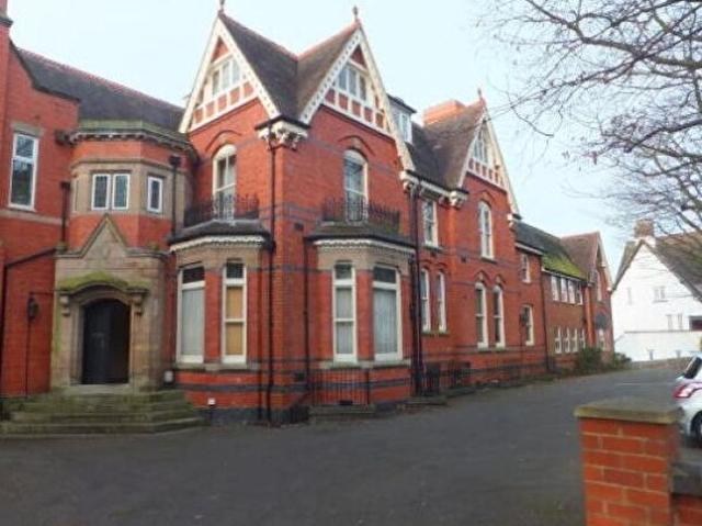 3 Bedroom Flat To Rent In Oakhurst, Sutton Coldfield, B74