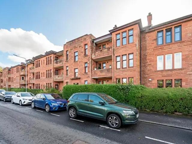 3 Bedroom Flat To Rent In Orchy Street, Glasgow, G44