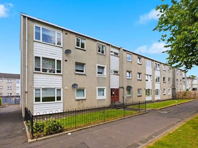 3 Bedroom Flat To Rent In Balmartin Road, Glasgow, G23
