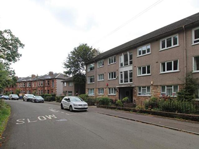 3 Bedroom Flat To Rent In Camphill Avenue, Glasgow, G41