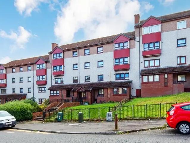 3 Bedroom Flat To Rent In Castlemilk Drive, Castlemilk, Glasgow, G45