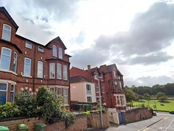 3 Bedroom Flat To Rent In Foxhall Road, Nottingham, Nottinghamshire, NG7