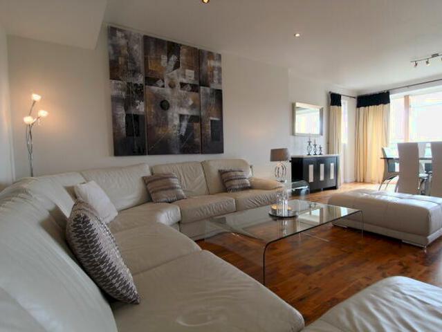 3 Bedroom Flat To Rent In Glasgow Harbour Terrace /, Glasgow, G11