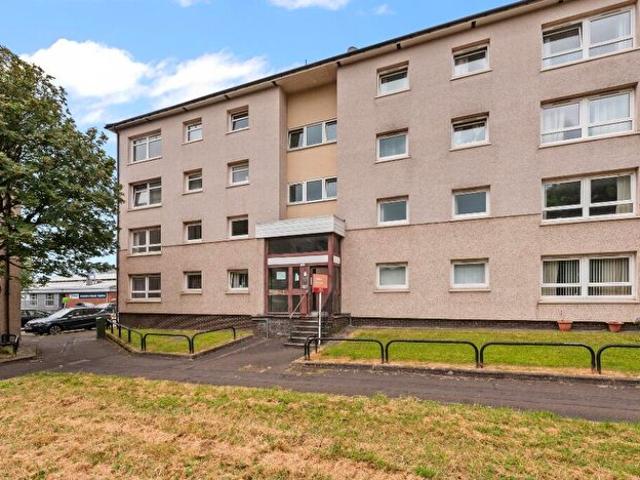 3 Bedroom Flat To Rent In Glebe Court, Glasgow, G4