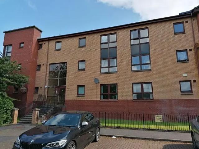 3 Bedroom Flat To Rent In Hopehill Gardens, North Kelvinside, G20