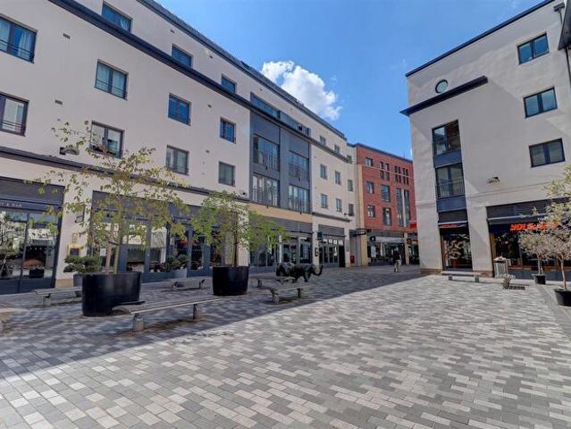 3 Bedroom Flat To Rent In Parade, Leamington Spa, CV32