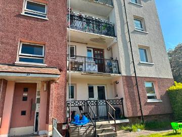 3 Bedroom Flat To Rent In Prospecthill Crescent, Glasgow, G42
