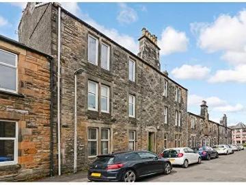 3 Bedroom Flat To Rent In Ronald Place, Stirling, FK8