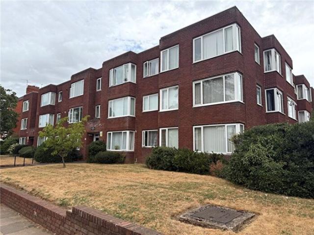 3 Bedroom Flat To Rent In St. Matthews Parade, Northampton, Northamptonshire, NN2