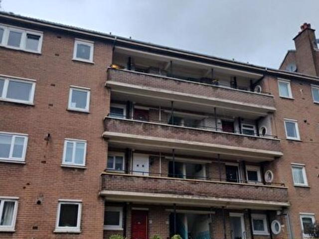 3 Bedroom Flat To Rent In Thornwood Drive, Glasgow, G11