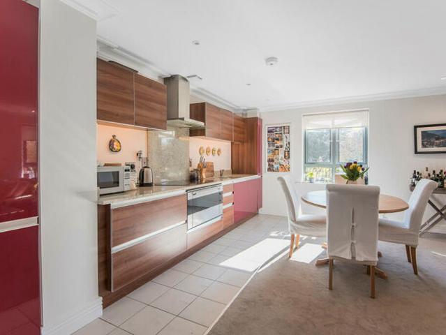 3 Bedroom Flat To Rent In Walton Well Road, Oxford, OX2