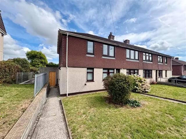 3 Bedroom Flat To Rent In Waunscil Avenue, Bridgend, CF31