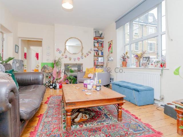 3 bedroom flat to rent