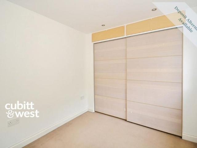 3 bedroom flat to rent