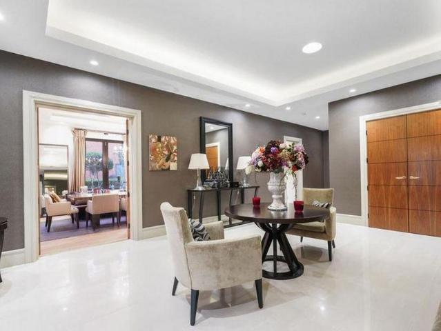 3 bedroom flat to rent