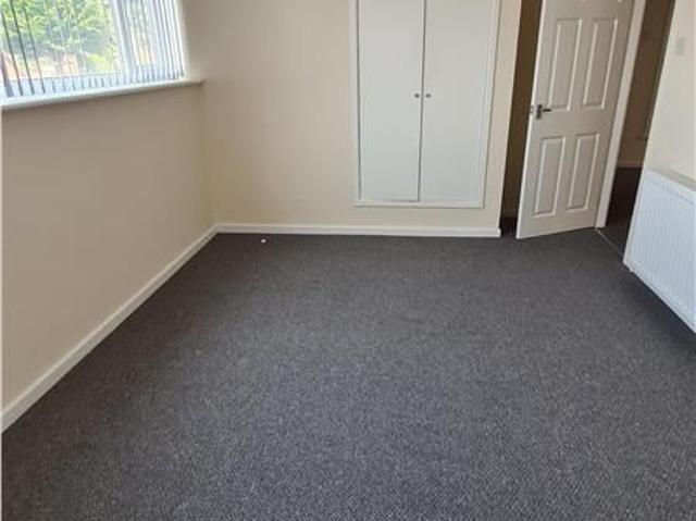 3 bedroom apartment to rent