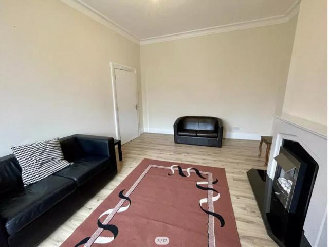 3 bedroom flat to rent
