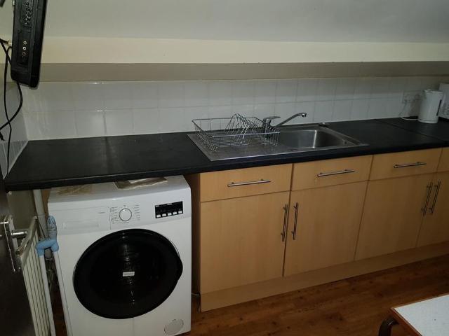 3 bedroom flat to rent