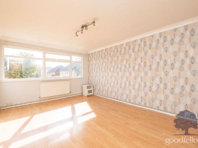 3 bedroom flat to rent