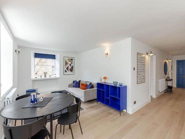 3 bedroom flat to rent