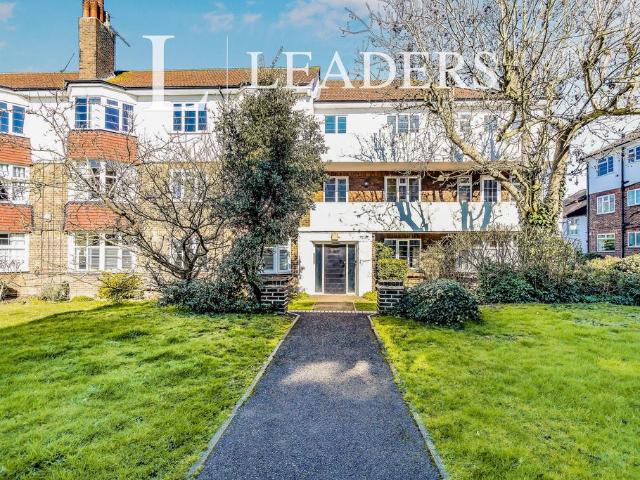 3 bedroom flat to rent