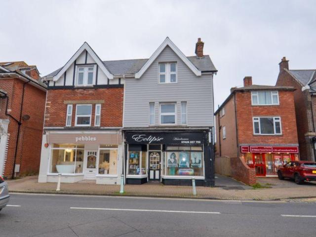 3 bedroom flat to rent