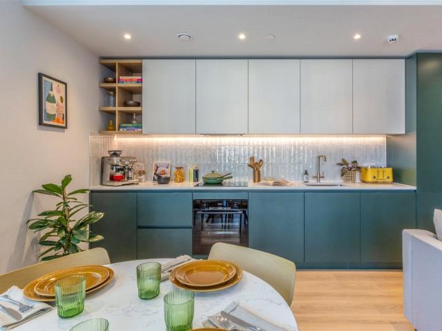 3 bedroom flat to rent