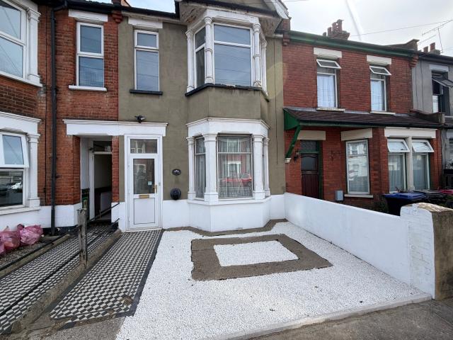 3 bedroom house to rent