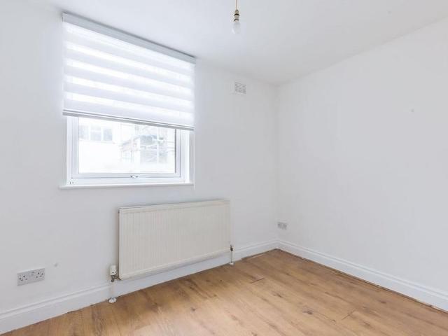 3 bedroom flat to rent