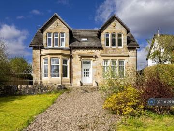 3 bedroom flat to rent
