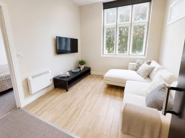 3 bedroom flat to rent