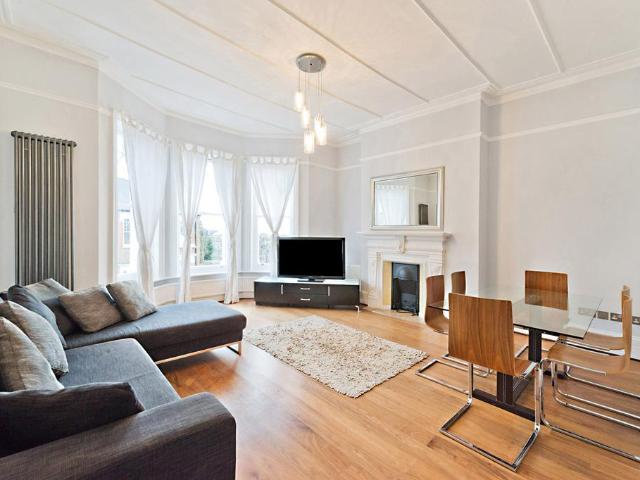 3 bedroom flat to rent