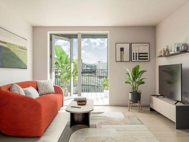3 bedroom flat to rent