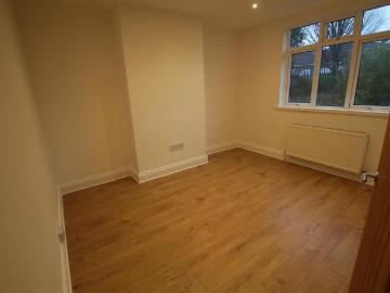 3 bedroom flat to rent