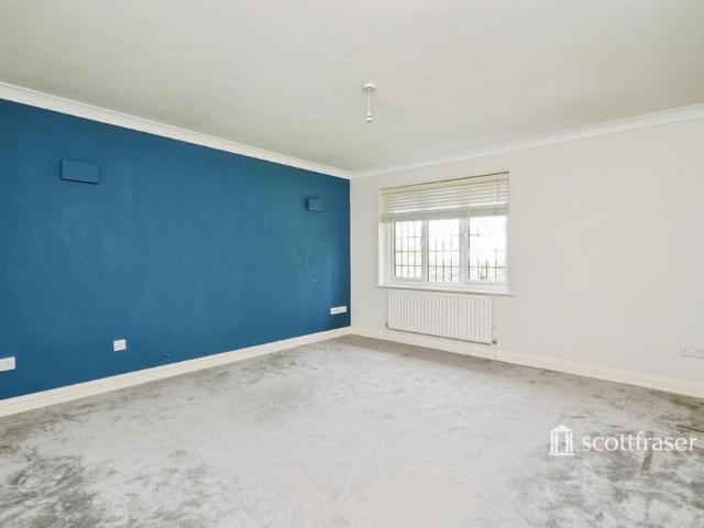 3 bedroom flat to rent