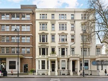 3 bedroom flat to rent
