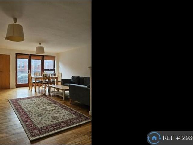 3 bedroom flat to rent