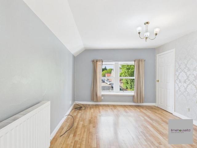 3 bedroom flat to rent