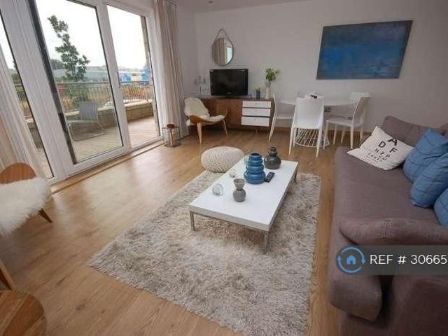 3 bedroom flat to rent