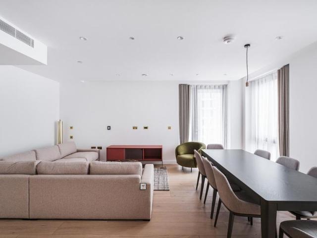 3 bedroom flat to rent