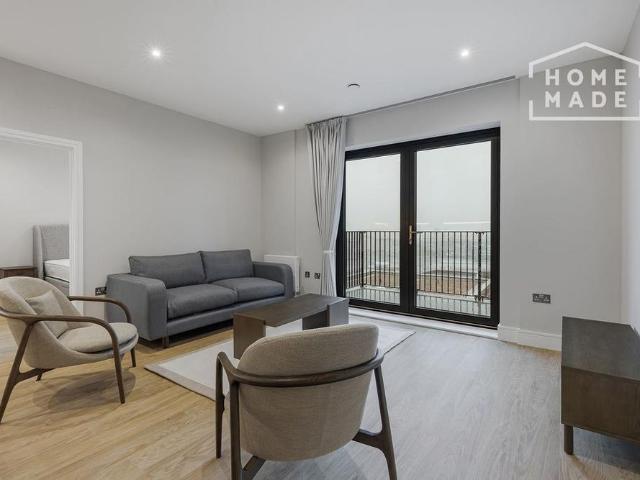 3 bedroom flat to rent