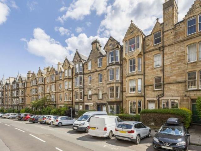 3 bedroom flat to rent